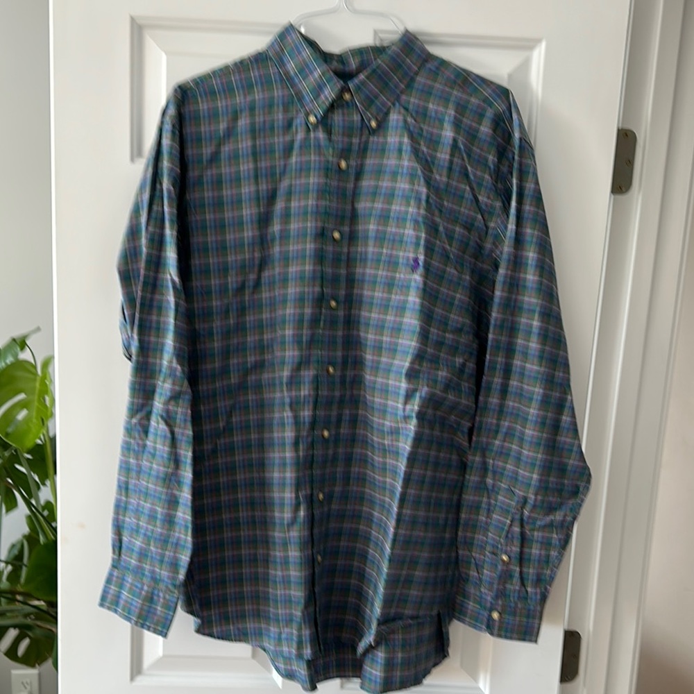 Men's Plaid Button-Down Shirt